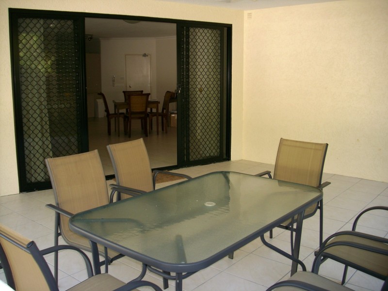 2/14 Adair Street, Yorkeys Knob QLD 4878