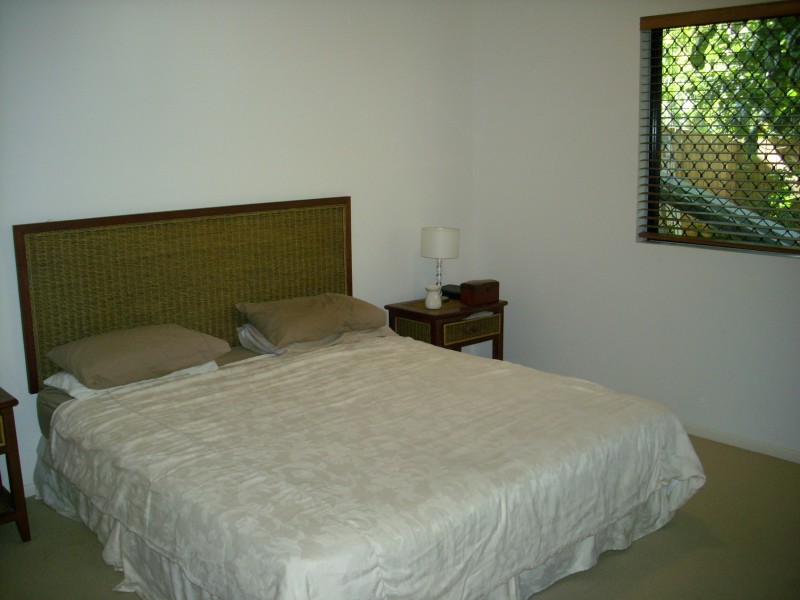 2/14 Adair Street, Yorkeys Knob QLD 4878