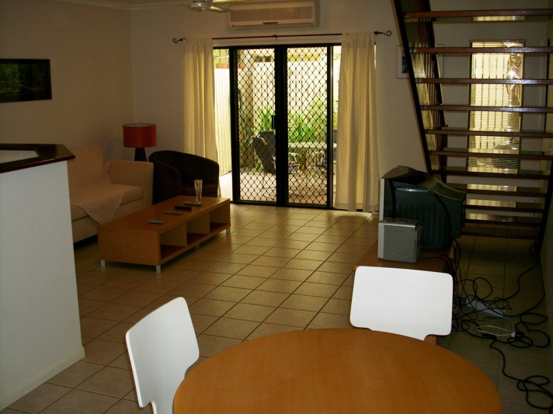 3/65 Cedar Road, Palm Cove QLD 4879