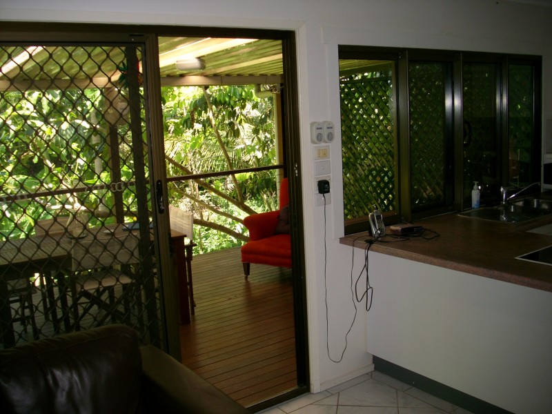 12/23 Heavey Crescent, Whitfield QLD 4870