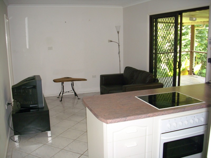 12/23 Heavey Crescent, Whitfield QLD 4870