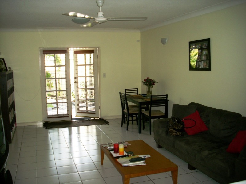 1/158 McLeod Street, Cairns City QLD 4870