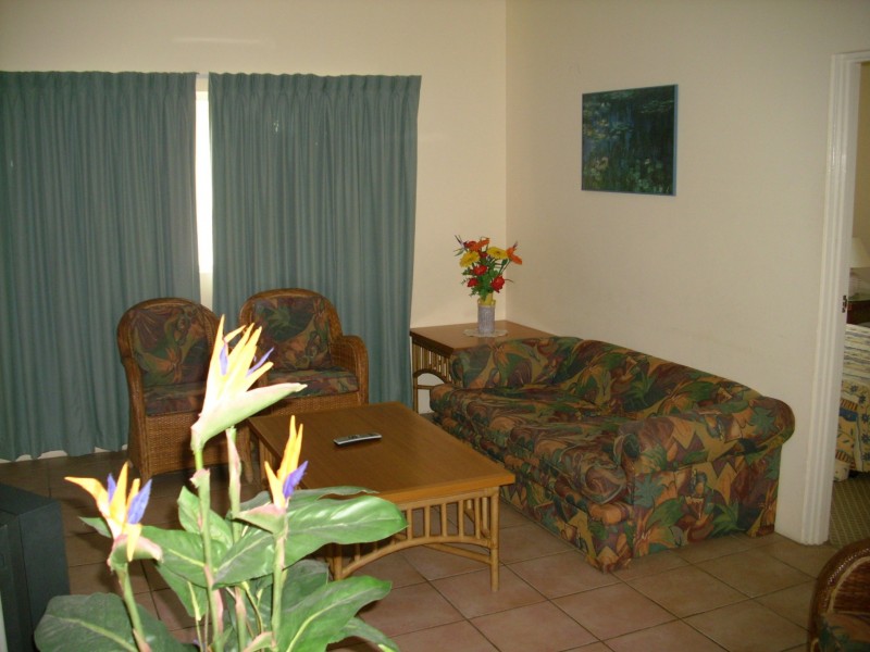 38 Cairns Street, Cairns North QLD 4870