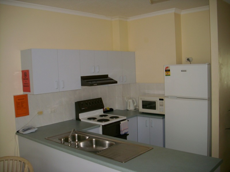 38 Cairns Street, Cairns North QLD 4870