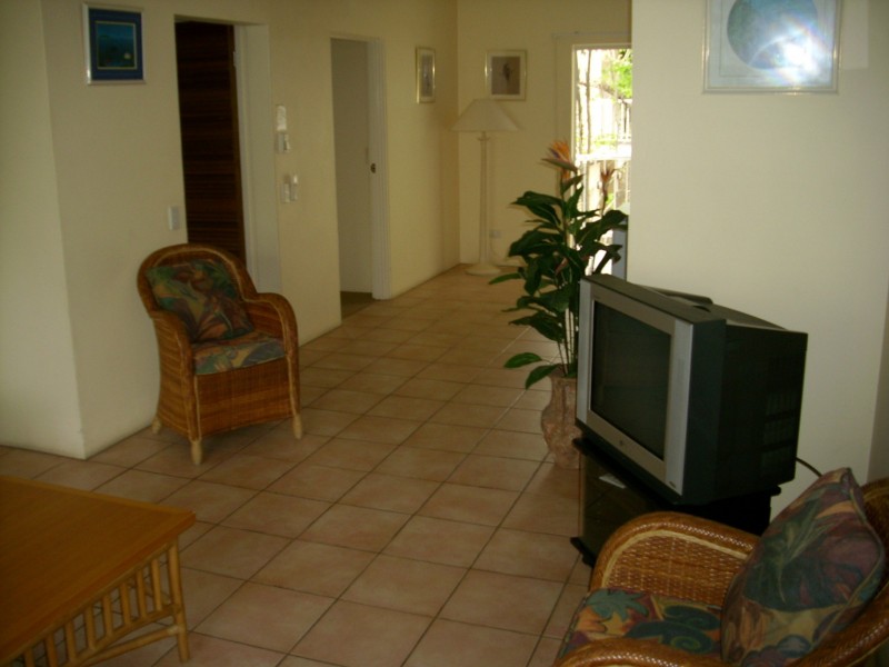 38 Cairns Street, Cairns North QLD 4870