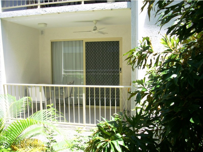 2/210 Grafton Street, Cairns QLD 4870