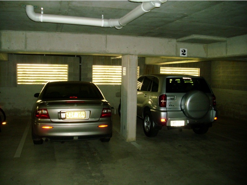 2/210 Grafton Street, Cairns QLD 4870