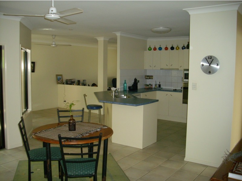 10 Mentana Close, Mount Sheridan QLD 4868