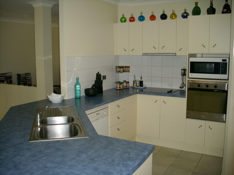 10 Mentana Close, Mount Sheridan QLD 4868