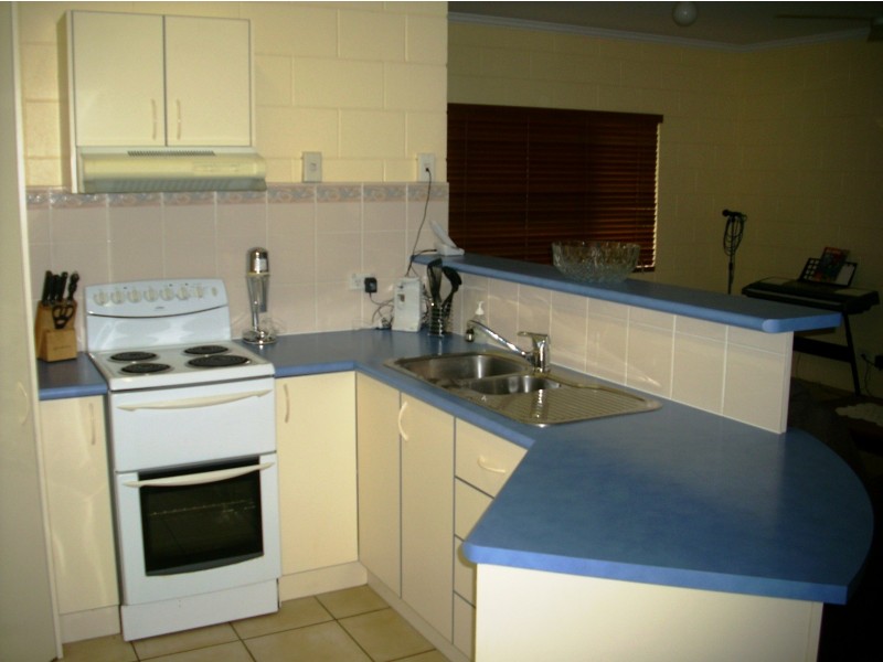 8 Moth Close, Edmonton QLD 4869