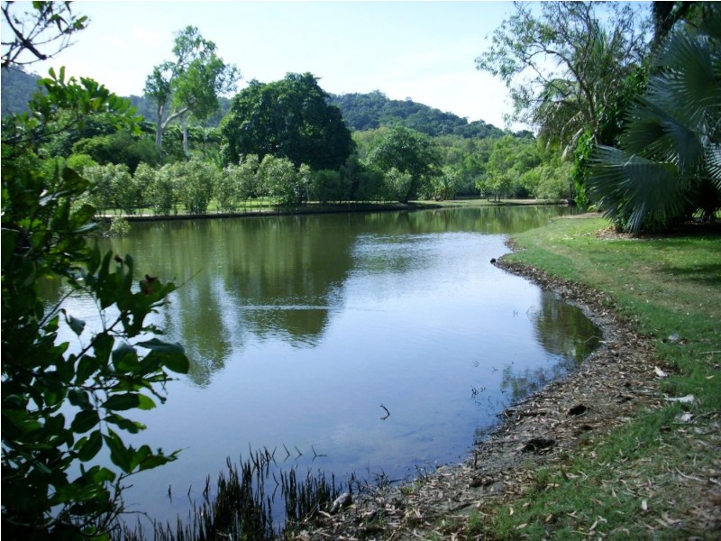 11/35 Greenslopes Street, Edge Hill QLD 4870