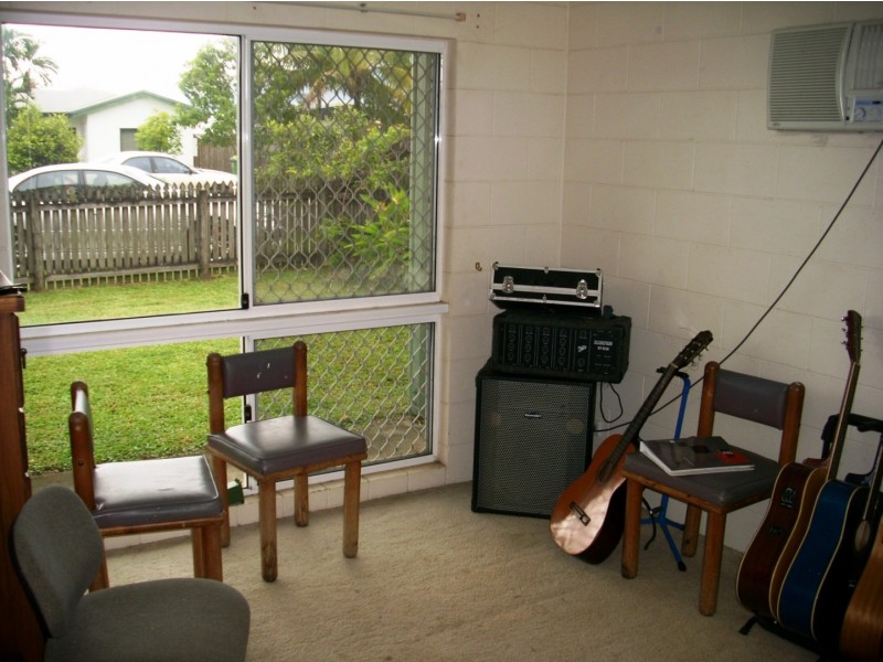 28 Cracknell Road, White Rock QLD 4868