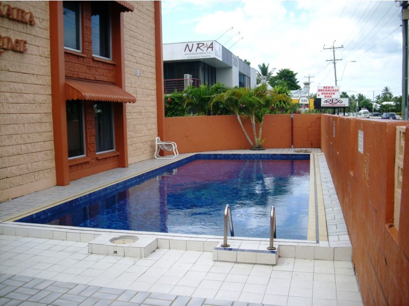 13/324 Sheridan Street, Cairns North QLD 4870