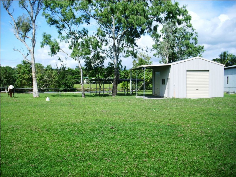 10 Greenacres Close, White Rock QLD 4868