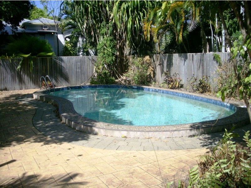 6/171 McLeod Street, Cairns North QLD 4870