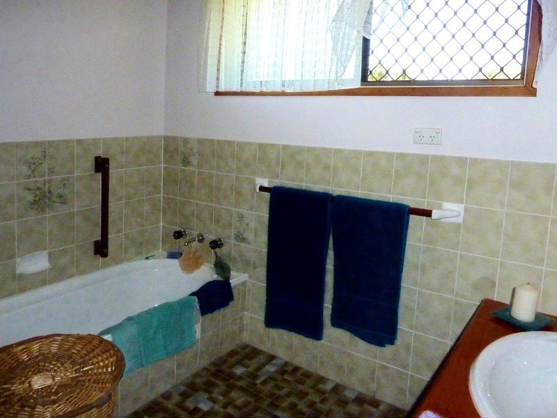 174 The Lakesway, Forster NSW 2428