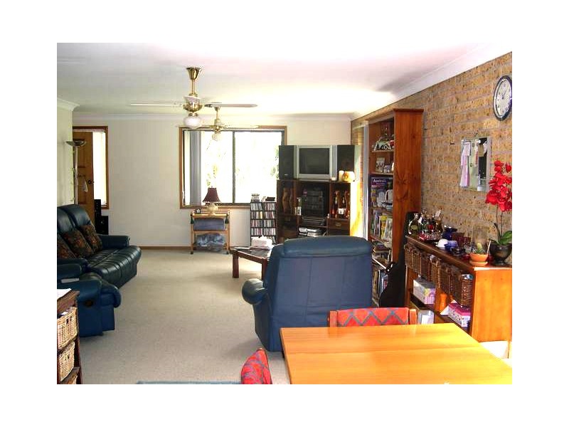 67 Carmona Drive, Forster NSW 2428