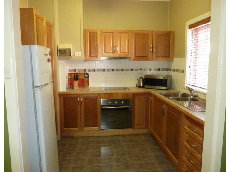 2/20 Helen Street, Forster NSW 2428