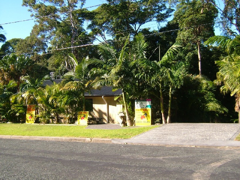 20 Charles Street, Smiths Lake NSW 2428