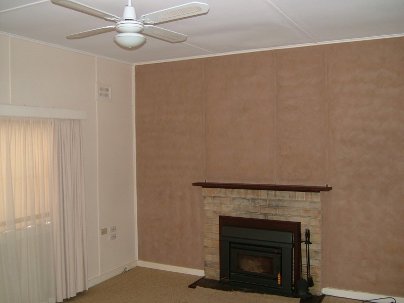 7 Macintosh Street, Forster NSW 2428