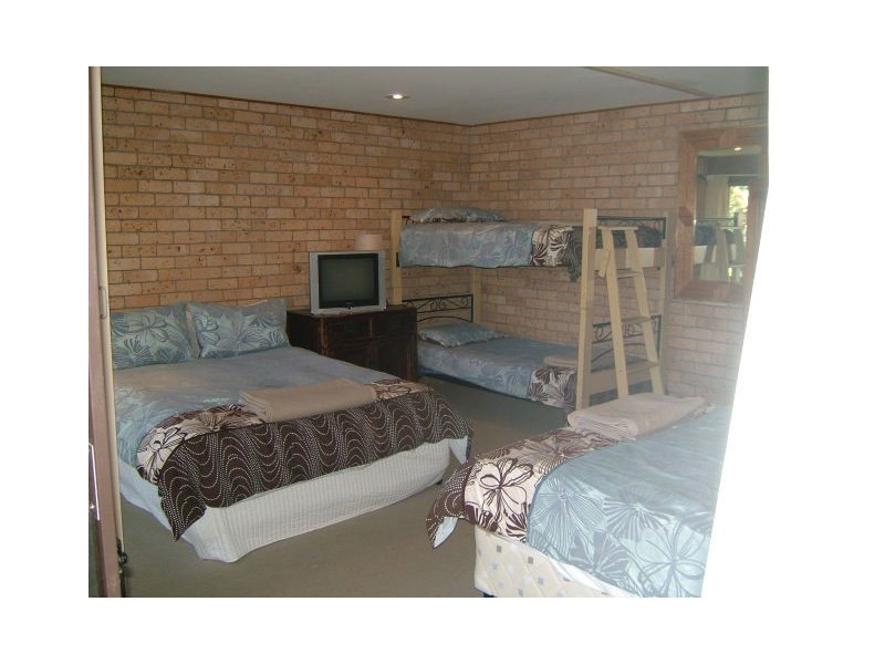 79 Amaroo Drive, Smiths Lake NSW 2428