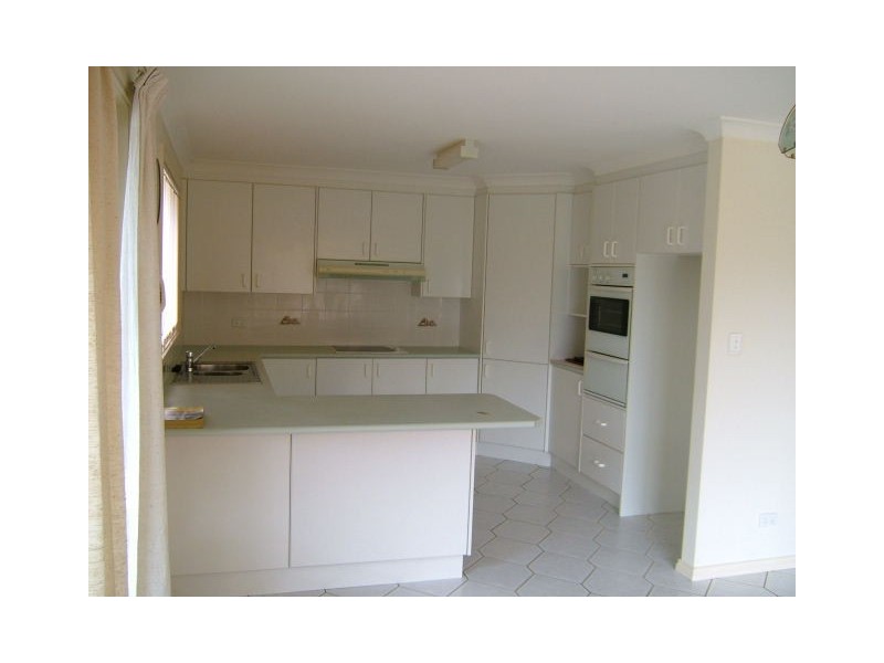 2/12 AMANDA CRES, Forster NSW 2428