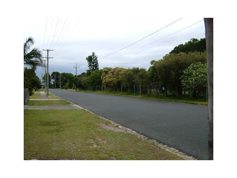 1 crn Park st & NorthSt, Tuncurry NSW 2428