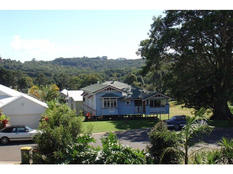 6 GUMTREE PLACE, Bangalow NSW 2479