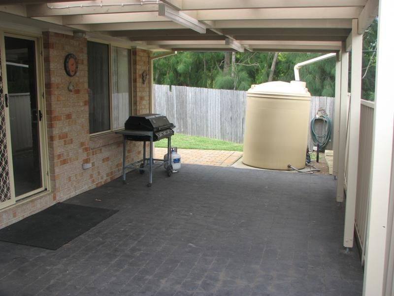 206H  Kanahooka Road, Kanahooka NSW 2530