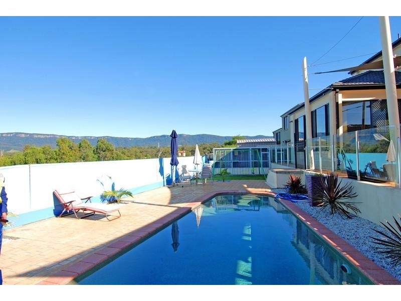 2 Semillon Place, Dapto NSW 2530