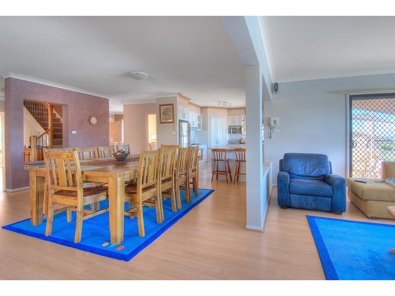 2 Semillon Place, Dapto NSW 2530