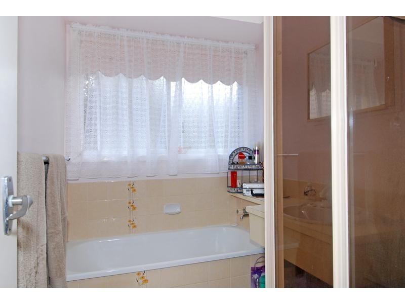 2/22 Horsley Drive, Horsley NSW 2530