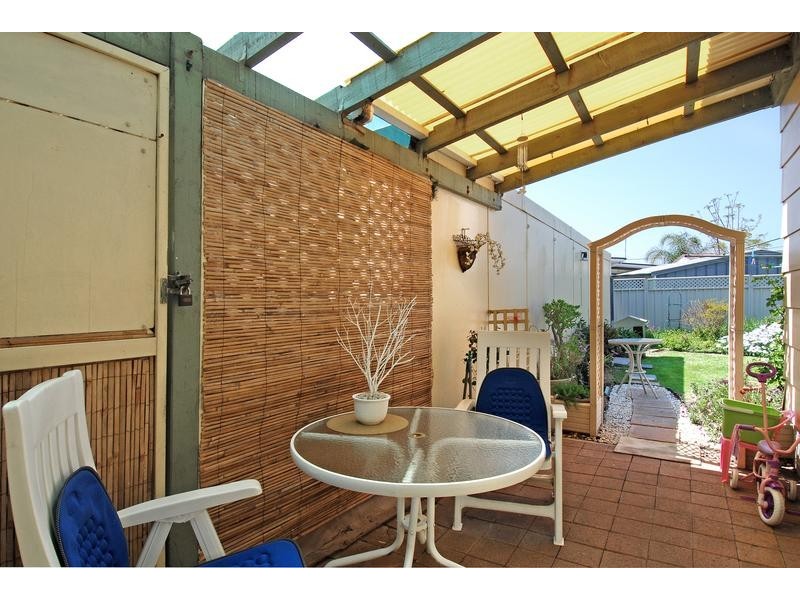 49 Eleebana Crescent, Koonawarra NSW 2530