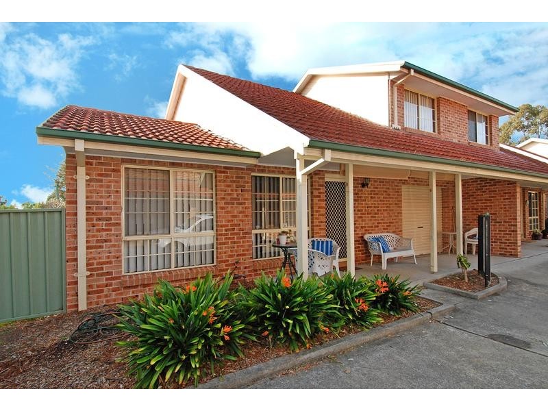 6/106 Avondale Rd, Dapto NSW 2530