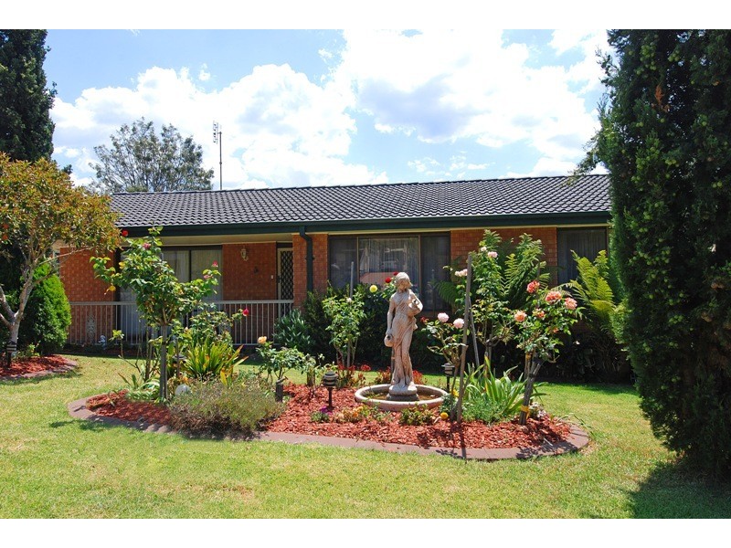 18 Swain Crescent, Dapto NSW 2530