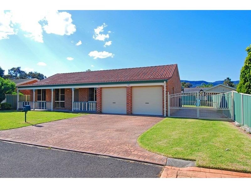 1 Amanda Place, Horsley NSW 2530