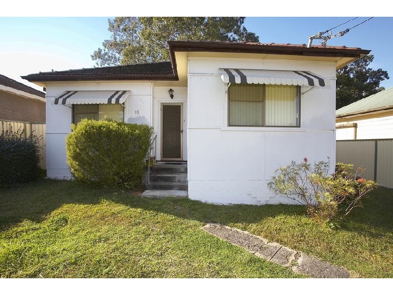 15 Rodgers Avenue, Panania NSW 2213