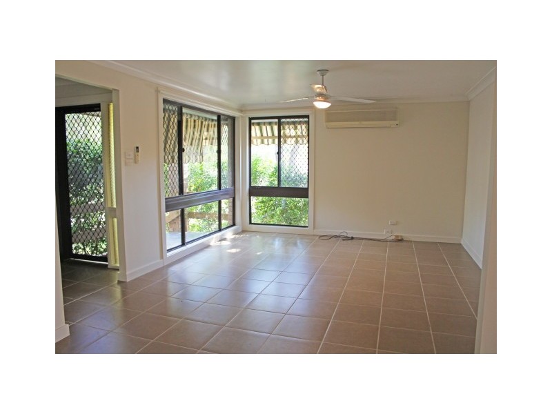 Pelaw Main NSW 2327