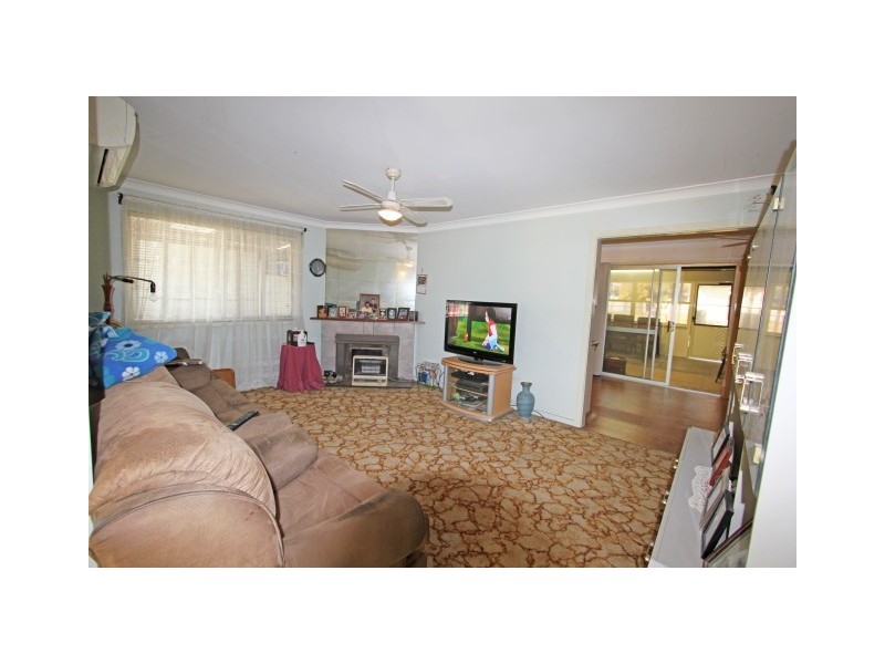 Pelaw Main NSW 2327