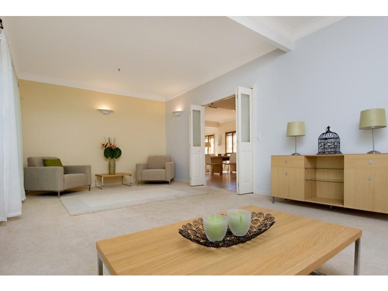 9 Camfield Street, Alexandra Headland QLD 4572