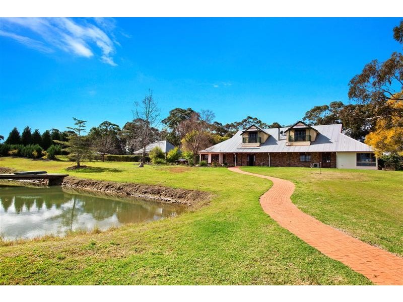 26 Pages Wharf Road, Sackville North NSW 2756