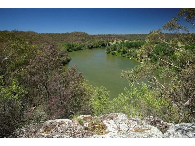 26 Pages Wharf Road, Sackville North NSW 2756