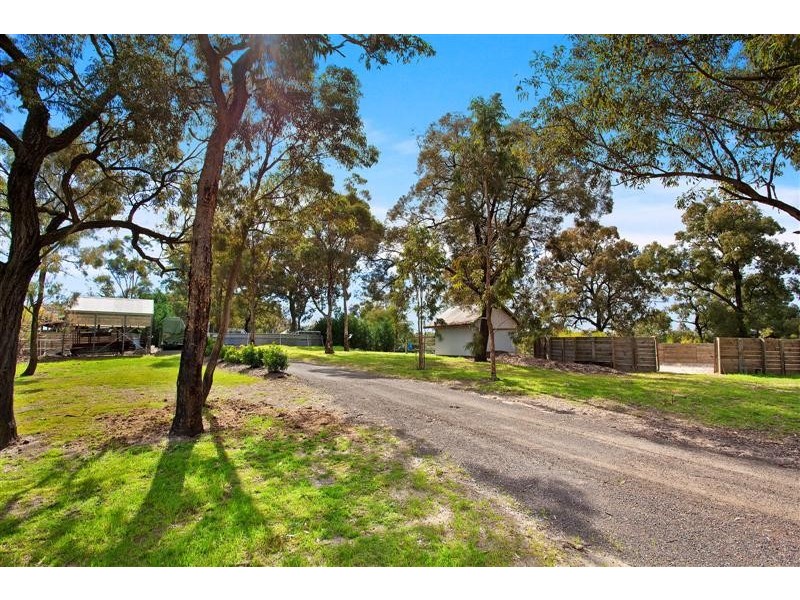 26 Pages Wharf Road, Sackville North NSW 2756