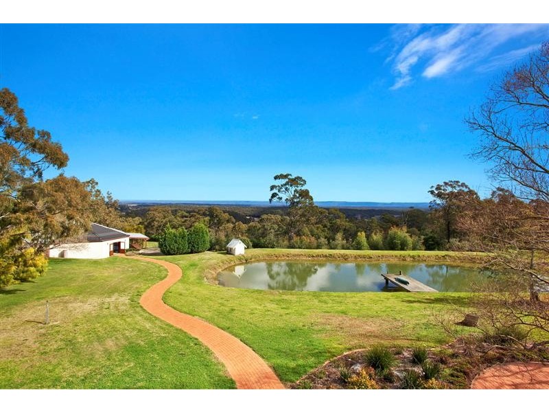 26 Pages Wharf Road, Sackville North NSW 2756