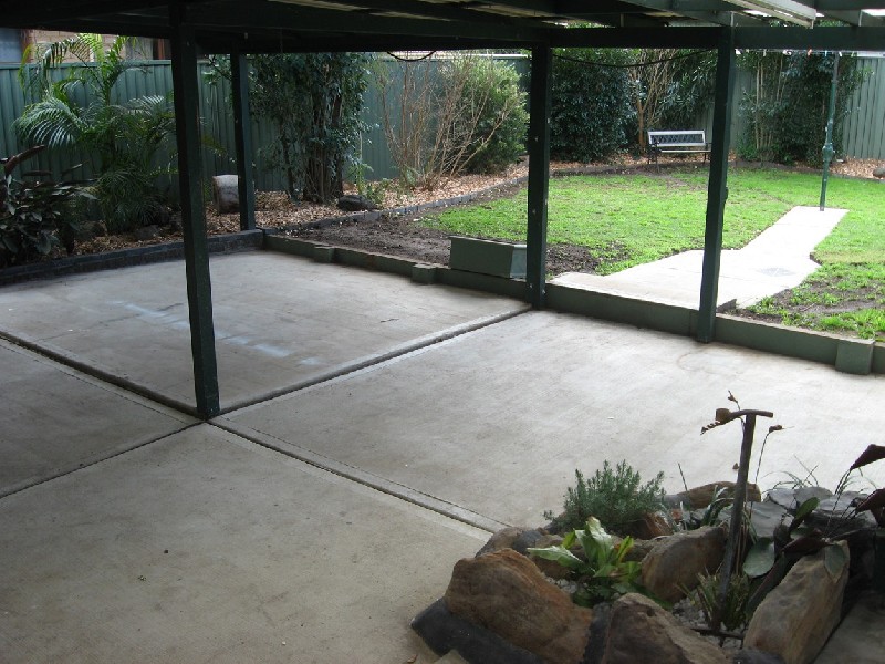 Mcgraths Hill NSW 2756