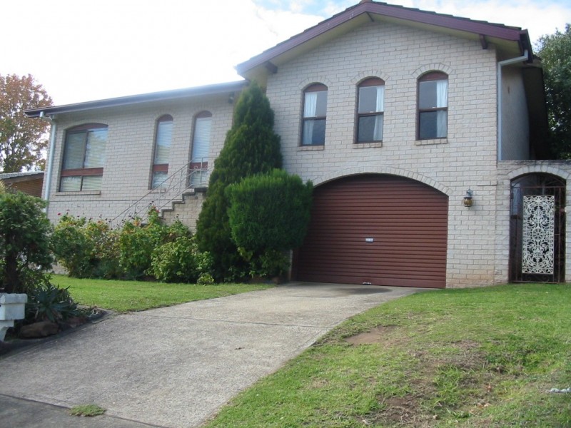 Bradbury NSW 2560