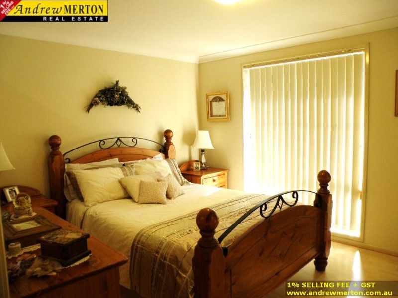 2 Maley Gr, Glenwood NSW 2768