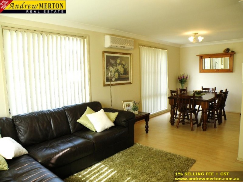 2 Maley Gr, Glenwood NSW 2768