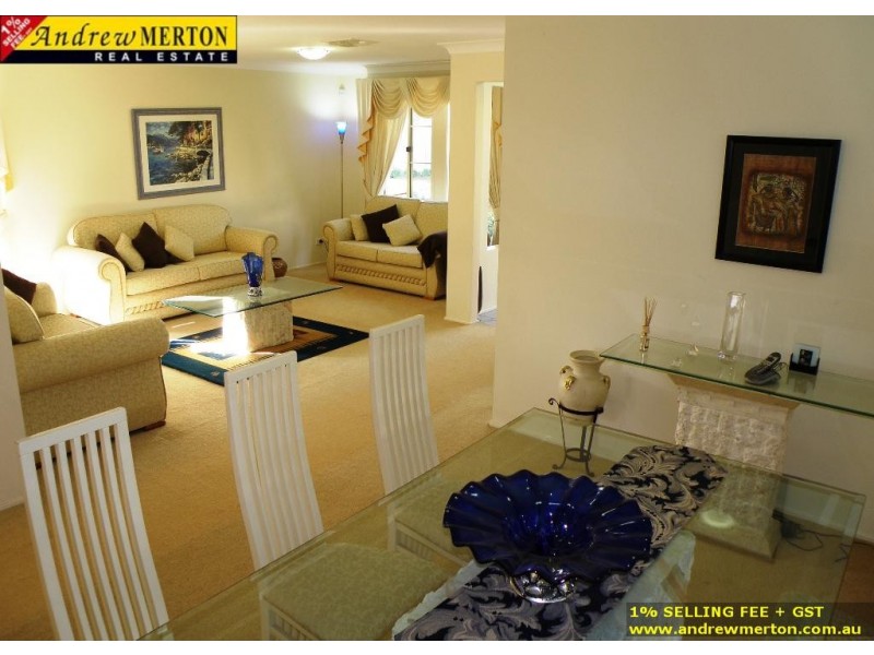 17 Fingleton Cl, Rouse Hill NSW 2155