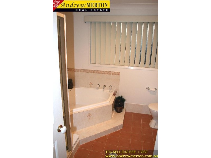 8 Magpie Court, Glenwood NSW 2768